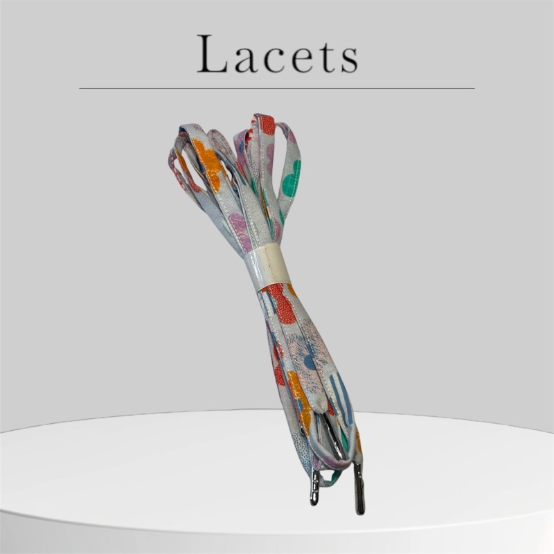 Lacets - douces fleurs