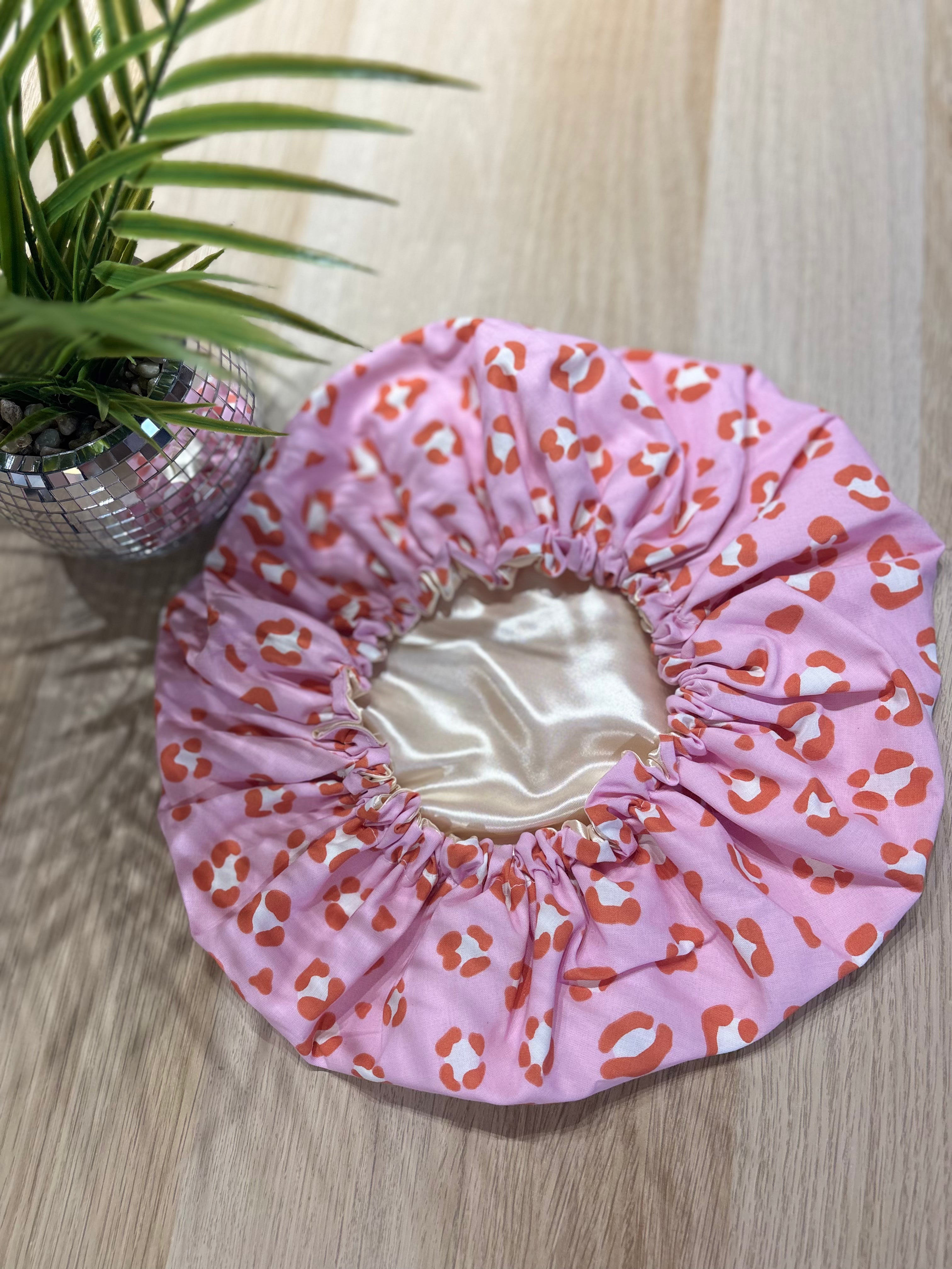Bonnet de soins en satin