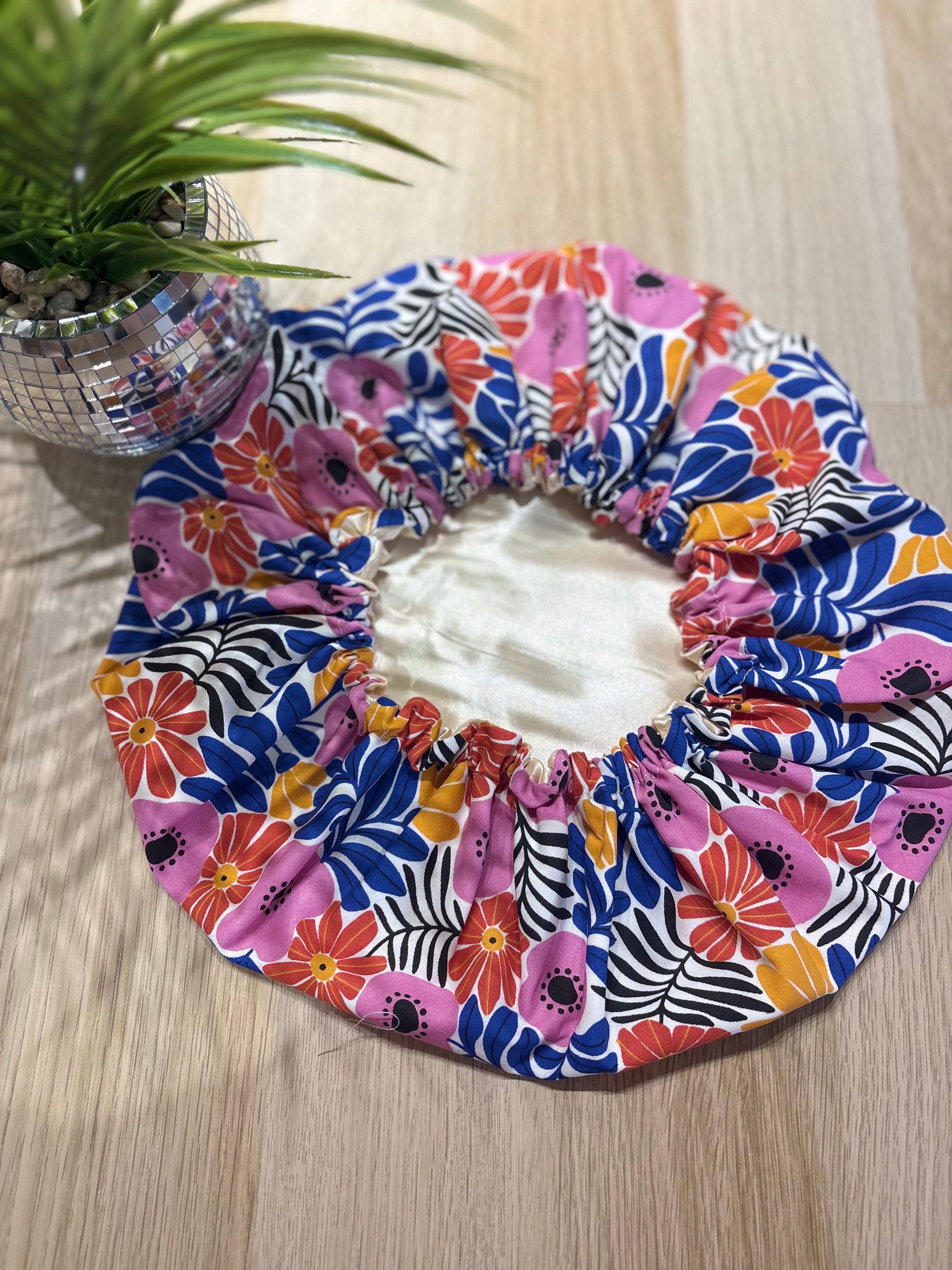 Bonnet de soins en satin