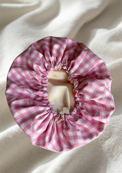 Bonnet de soins en satin