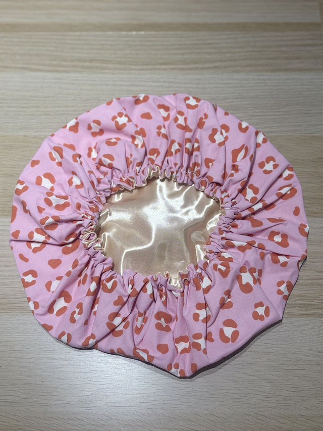 Bonnet de soins en satin