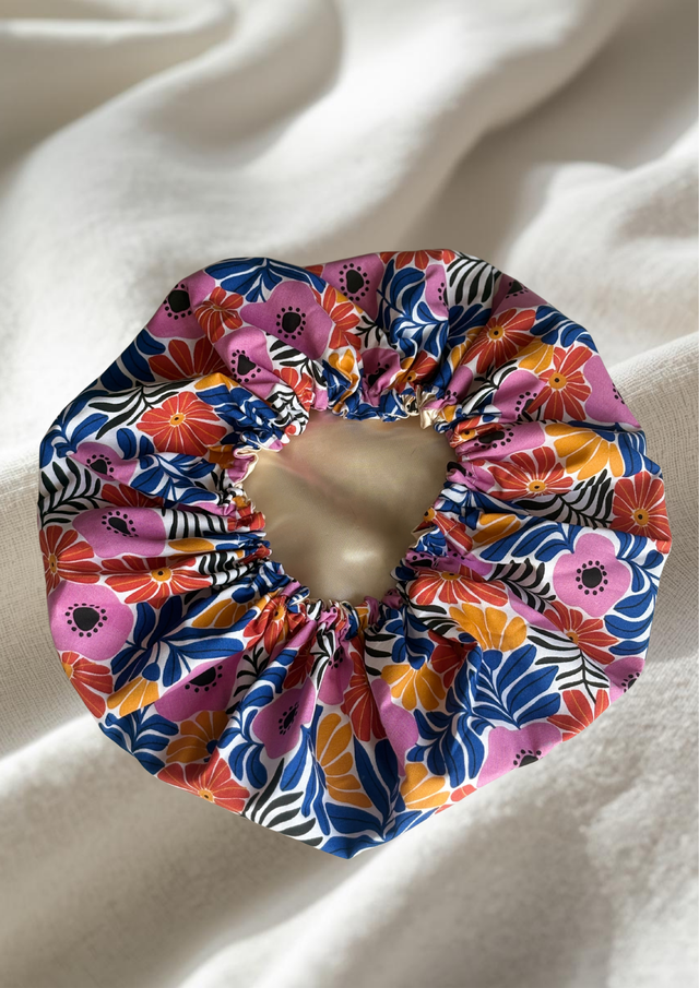 Bonnet de soins en satin