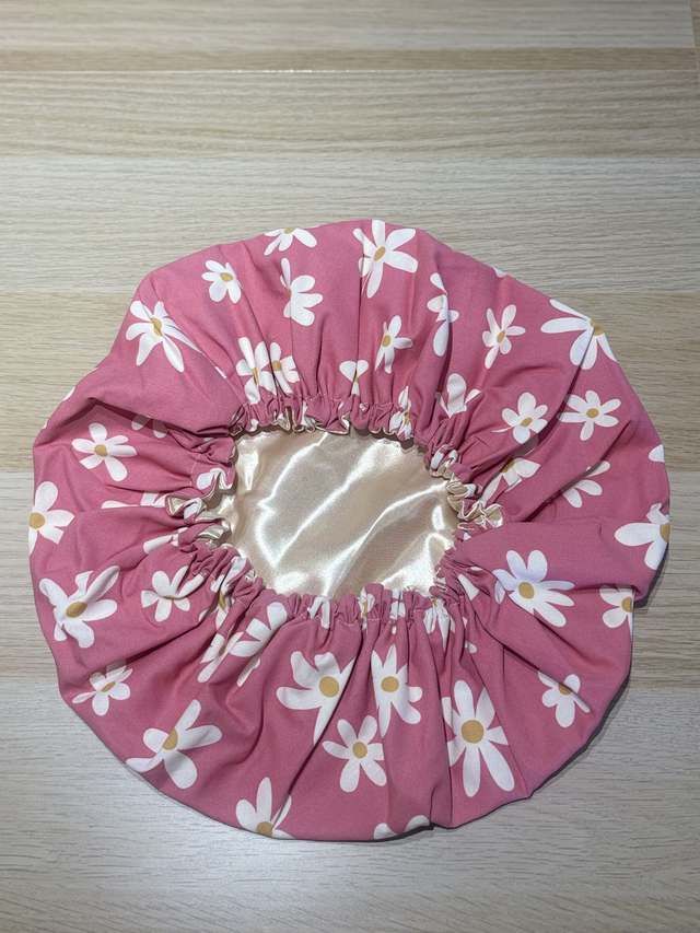 Bonnet de soins en satin