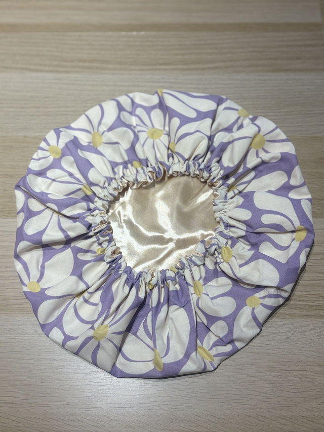 Bonnet de soins en satin